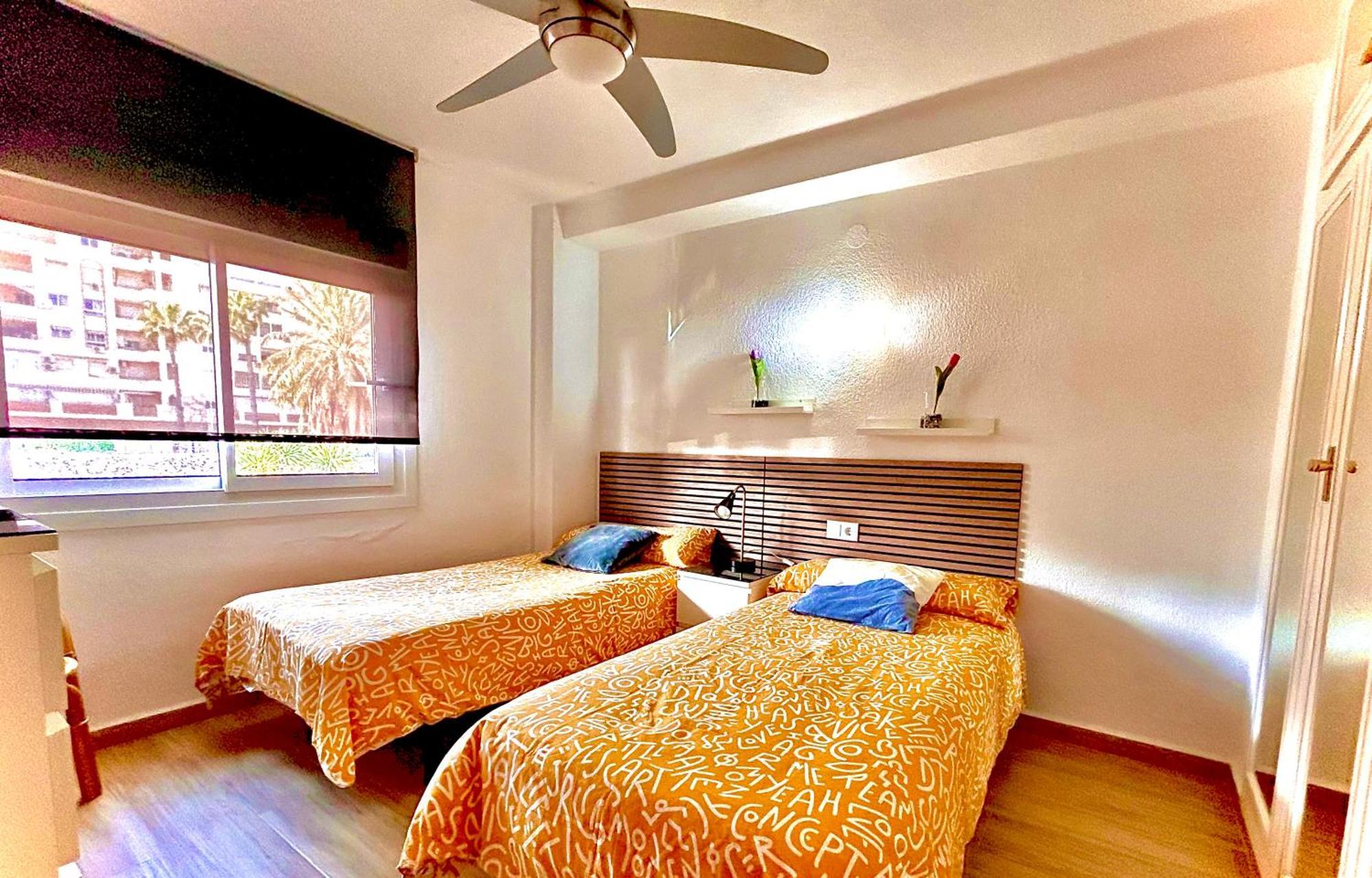 Apartamento 2 Dormitorios En Primera Linea De Playa San Cristobal อัลมูเญการ์ ภายนอก รูปภาพ